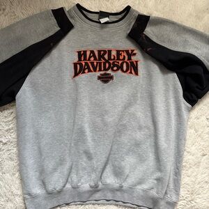 Harley-Davidson Gray and Black Crewneck
